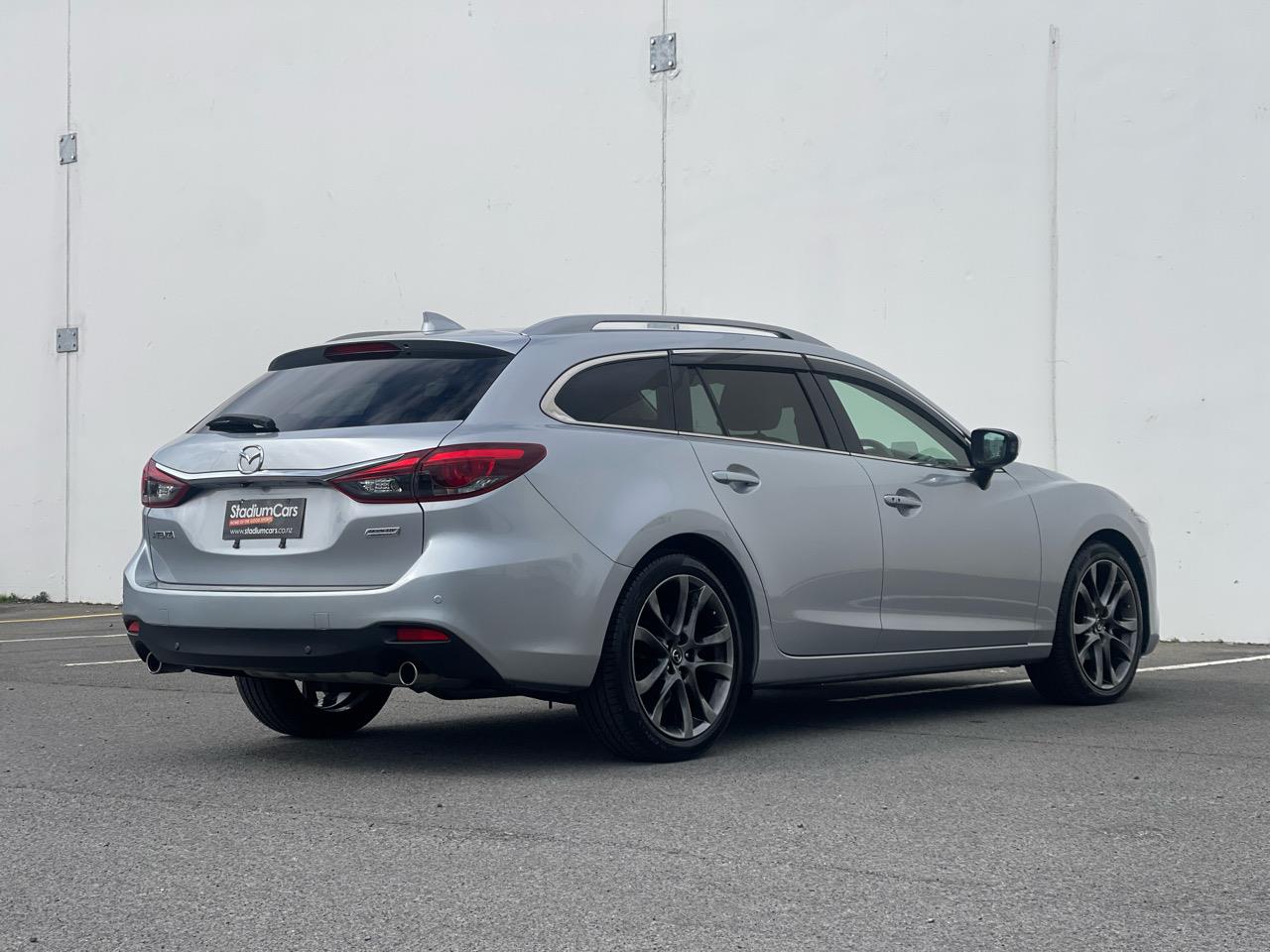 2015 Mazda Atenza