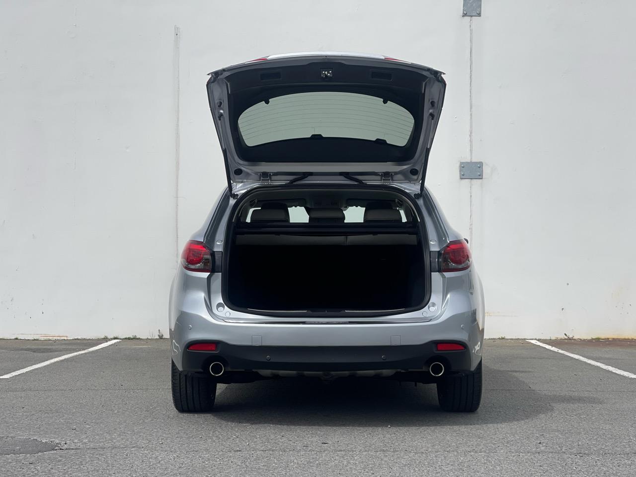 2015 Mazda Atenza