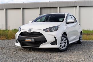 2021 Toyota Yaris - Thumbnail