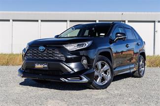 2019 Toyota RAV4 - Thumbnail