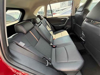 2022 Toyota RAV4 - Thumbnail
