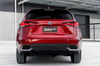 2018 Lexus NX300H - Thumbnail
