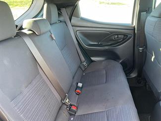 2020 Toyota Yaris - Thumbnail