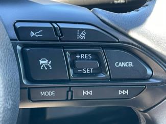 2020 Toyota Yaris - Thumbnail