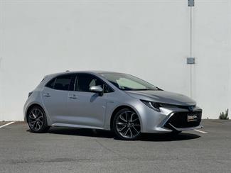 2018 Toyota Corolla - Thumbnail