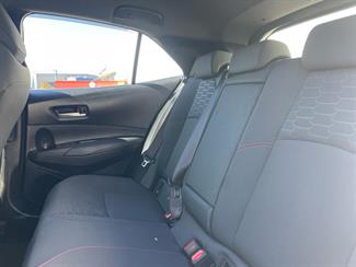 2018 Toyota Corolla - Thumbnail