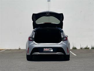 2018 Toyota Corolla - Thumbnail