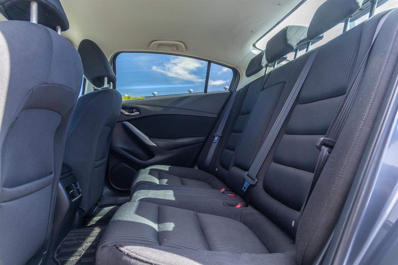 2012 Mazda Atenza