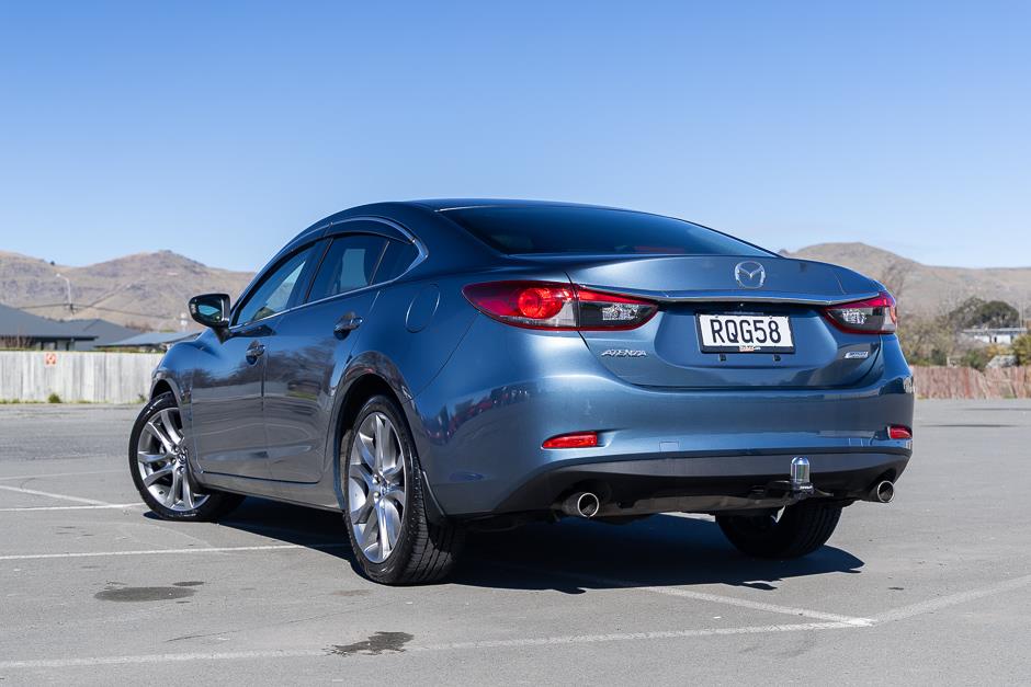2014 Mazda Atenza