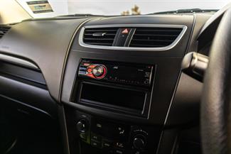 2011 Suzuki Swift - Thumbnail