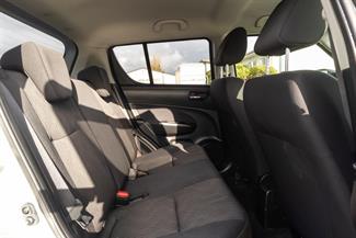 2011 Suzuki Swift - Thumbnail