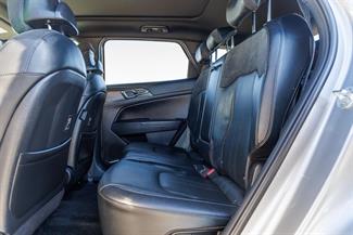 2022 Kia Sportage - Thumbnail