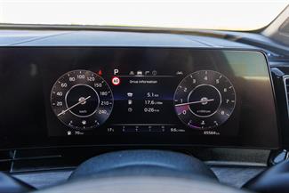 2022 Kia Sportage - Thumbnail