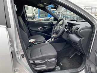 2021 Toyota Yaris - Thumbnail