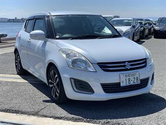 2014 Suzuki Swift - Thumbnail