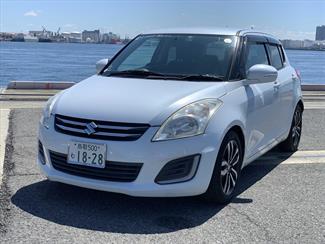 2014 Suzuki Swift - Thumbnail