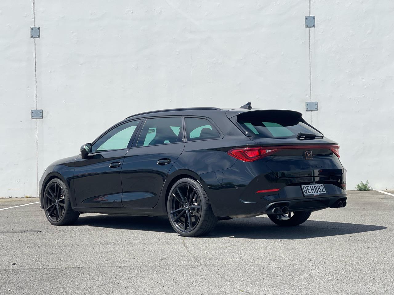 2023 CUPRA LEON