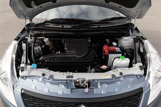 2014 Suzuki Swift - Thumbnail