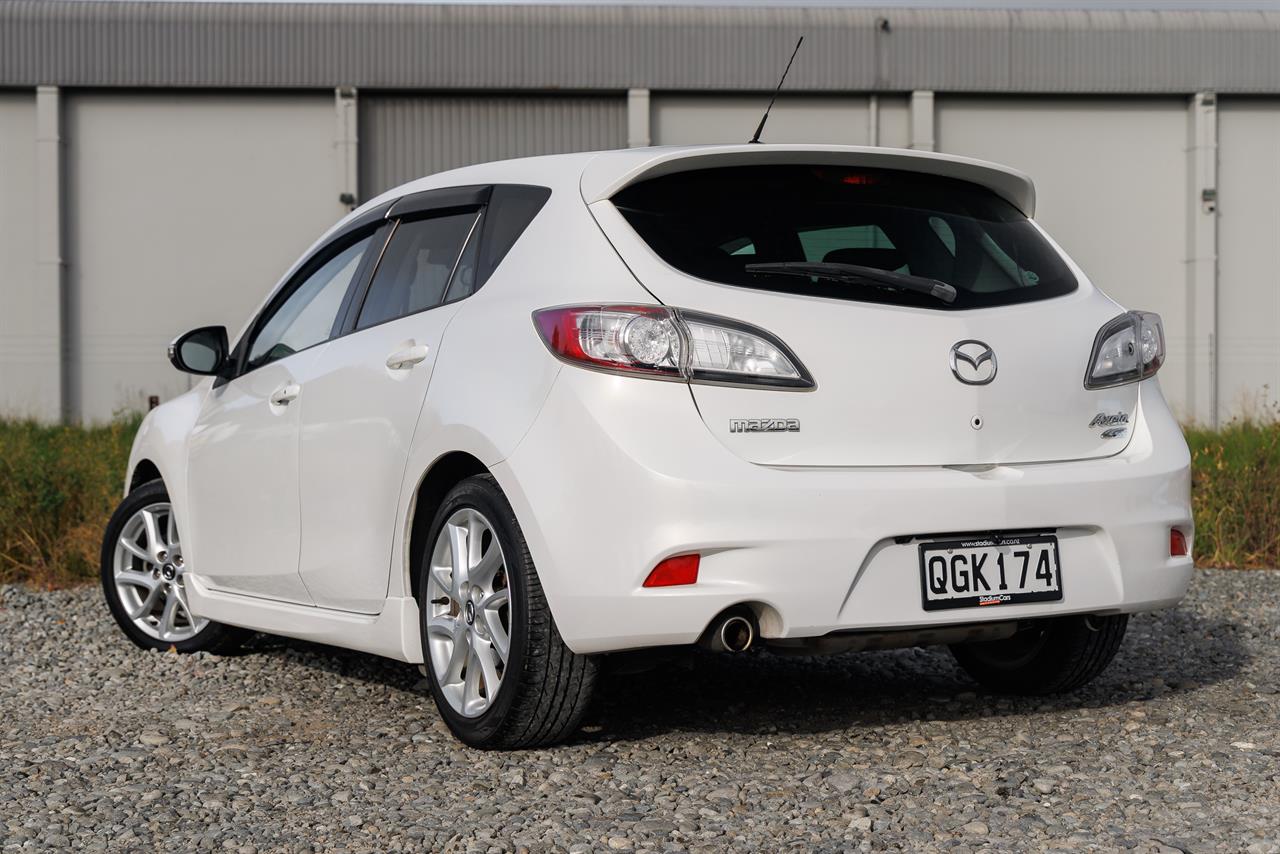 2012 Mazda Axela