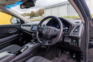 2015 Honda Vezel - Thumbnail