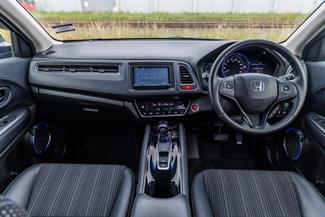 2015 Honda Vezel - Thumbnail