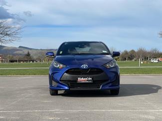 2020 Toyota Yaris - Thumbnail