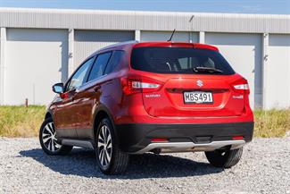 2019 Suzuki S-Cross - Thumbnail