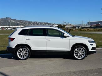 2020 Skoda Karoq - Thumbnail