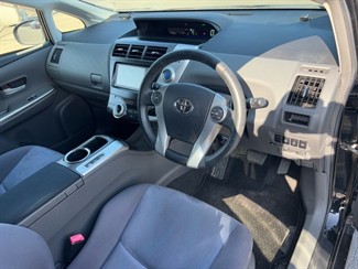 2012 Toyota PRIUS - Thumbnail