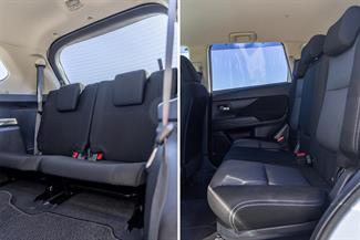 2016 Mitsubishi Outlander - Thumbnail