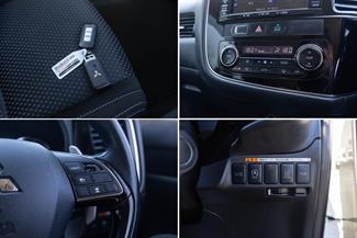 2016 Mitsubishi Outlander - Thumbnail