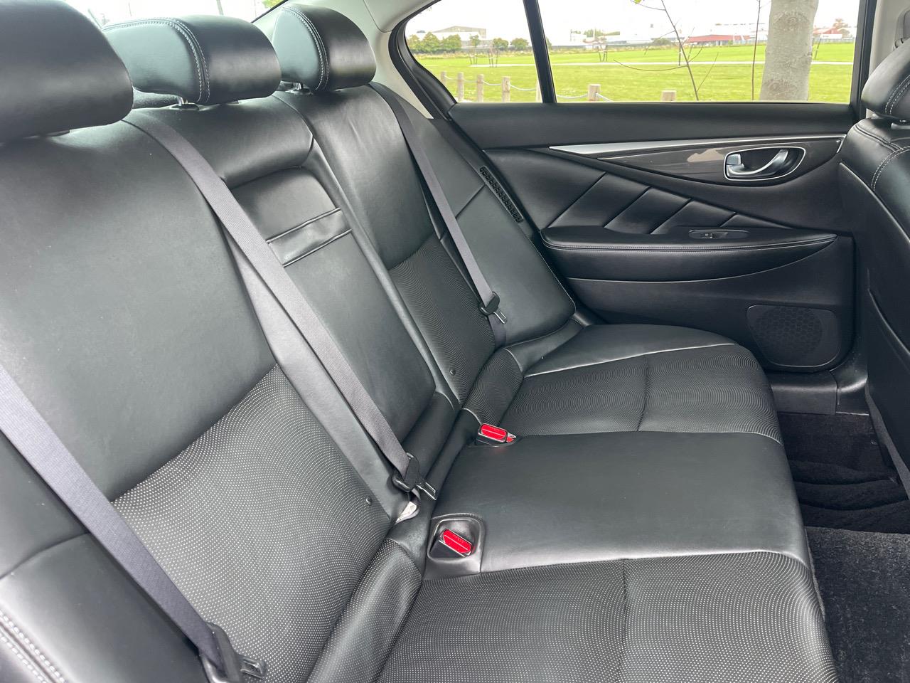2014 Nissan Skyline