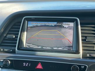 2018 Hyundai Sonata - Thumbnail