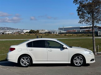 2014 Subaru Legacy - Thumbnail