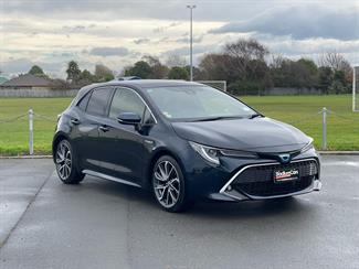 2018 Toyota Corolla - Thumbnail