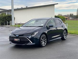2018 Toyota Corolla - Thumbnail