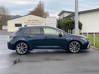 2018 Toyota Corolla - Thumbnail