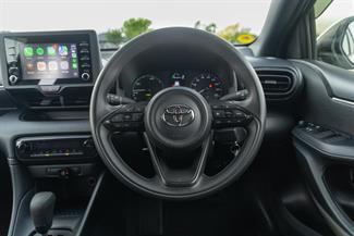 2021 Toyota Yaris - Thumbnail
