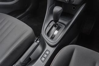2021 Toyota Yaris - Thumbnail