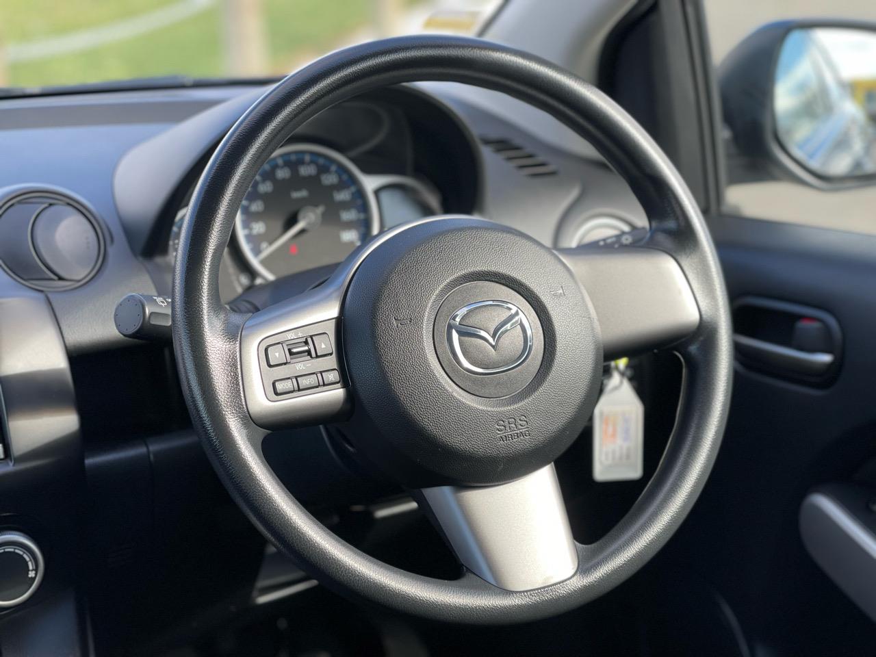 2013 Mazda Demio