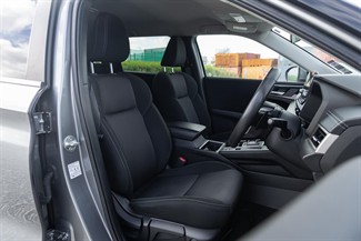 2022 Mitsubishi Outlander - Thumbnail
