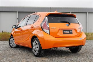 2016 Toyota AQUA - Thumbnail