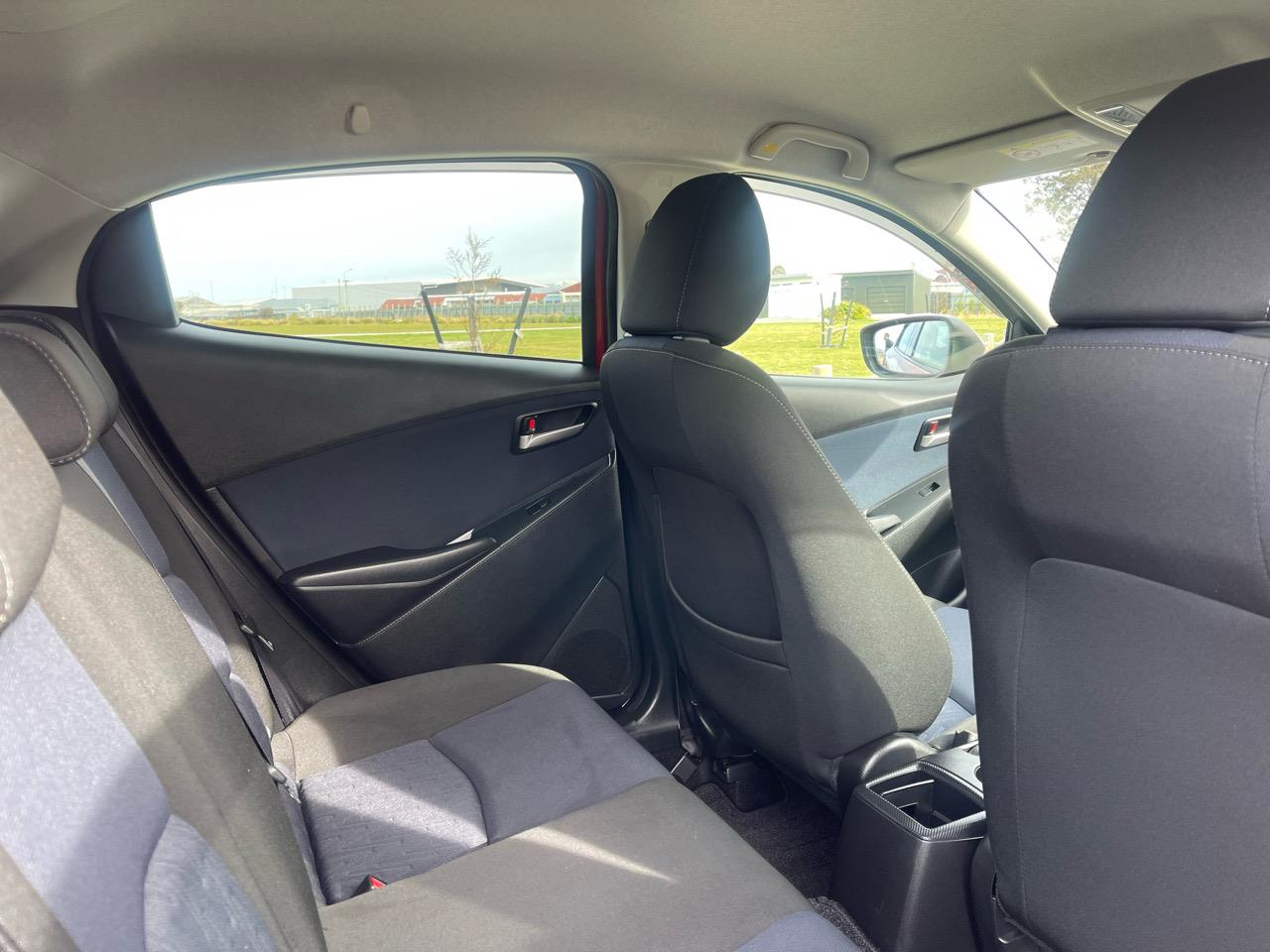 2016 Mazda Demio