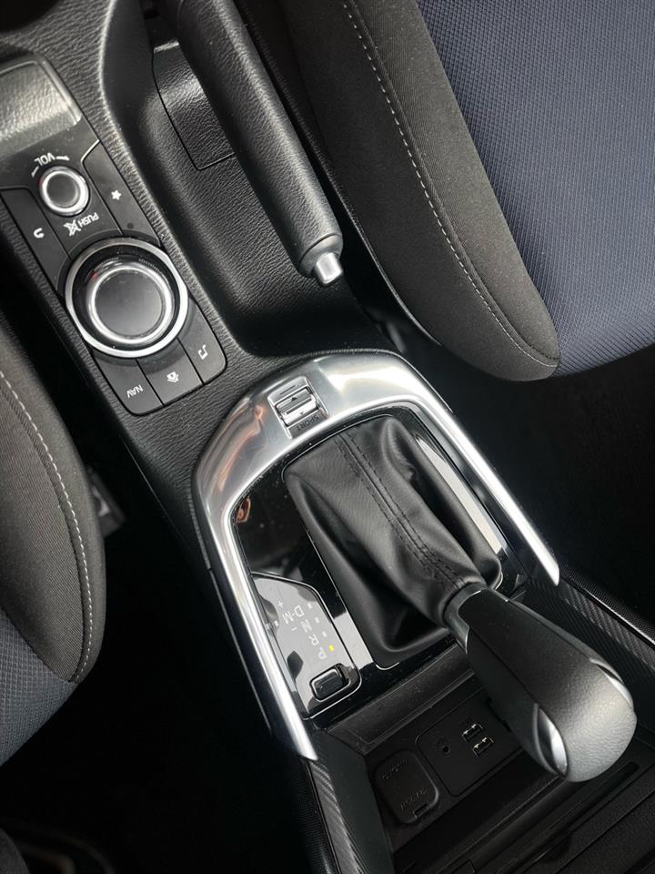 2016 Mazda Demio