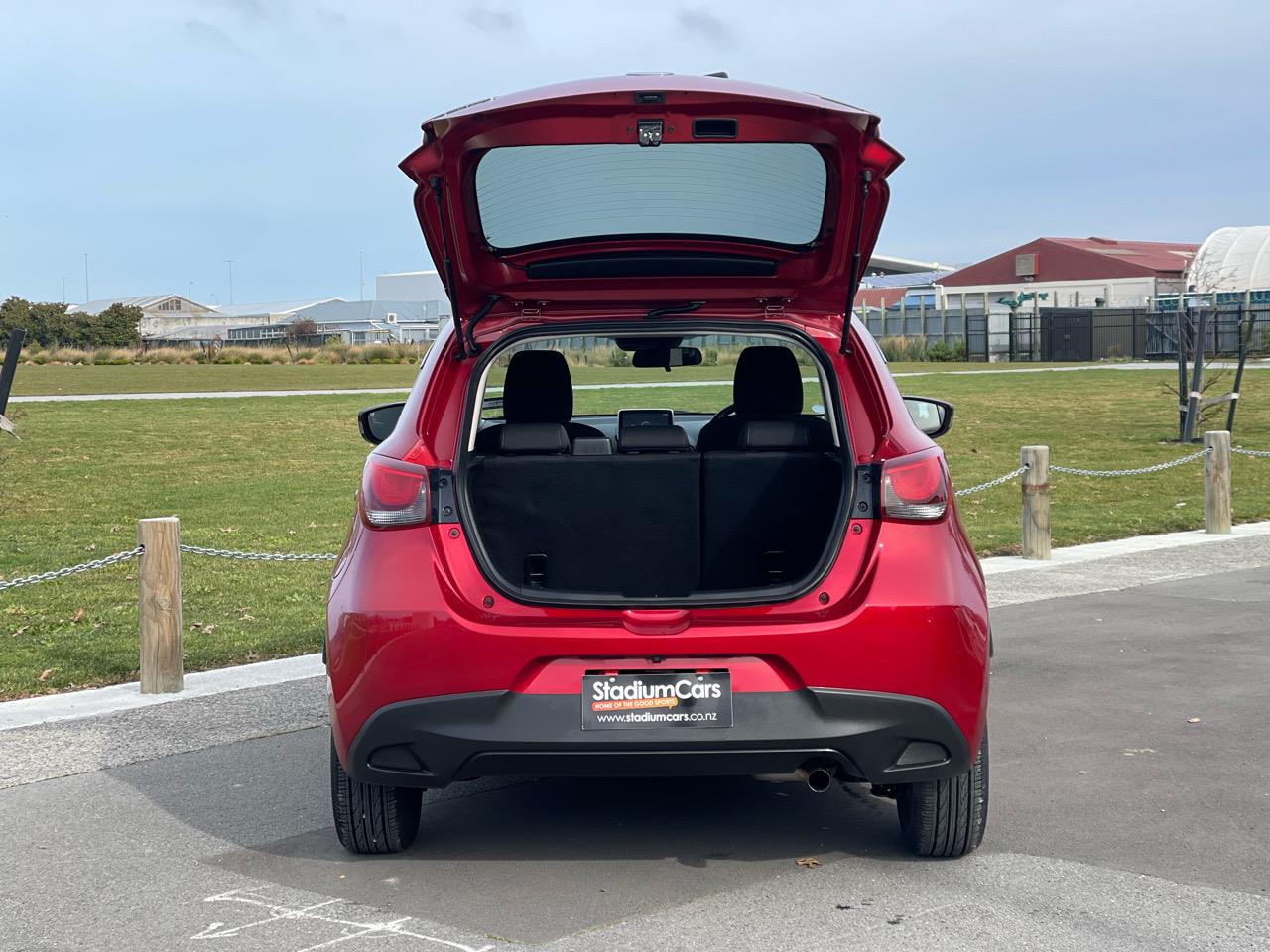 2016 Mazda Demio