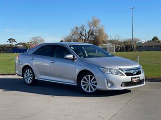 2014 Toyota Camry - Thumbnail