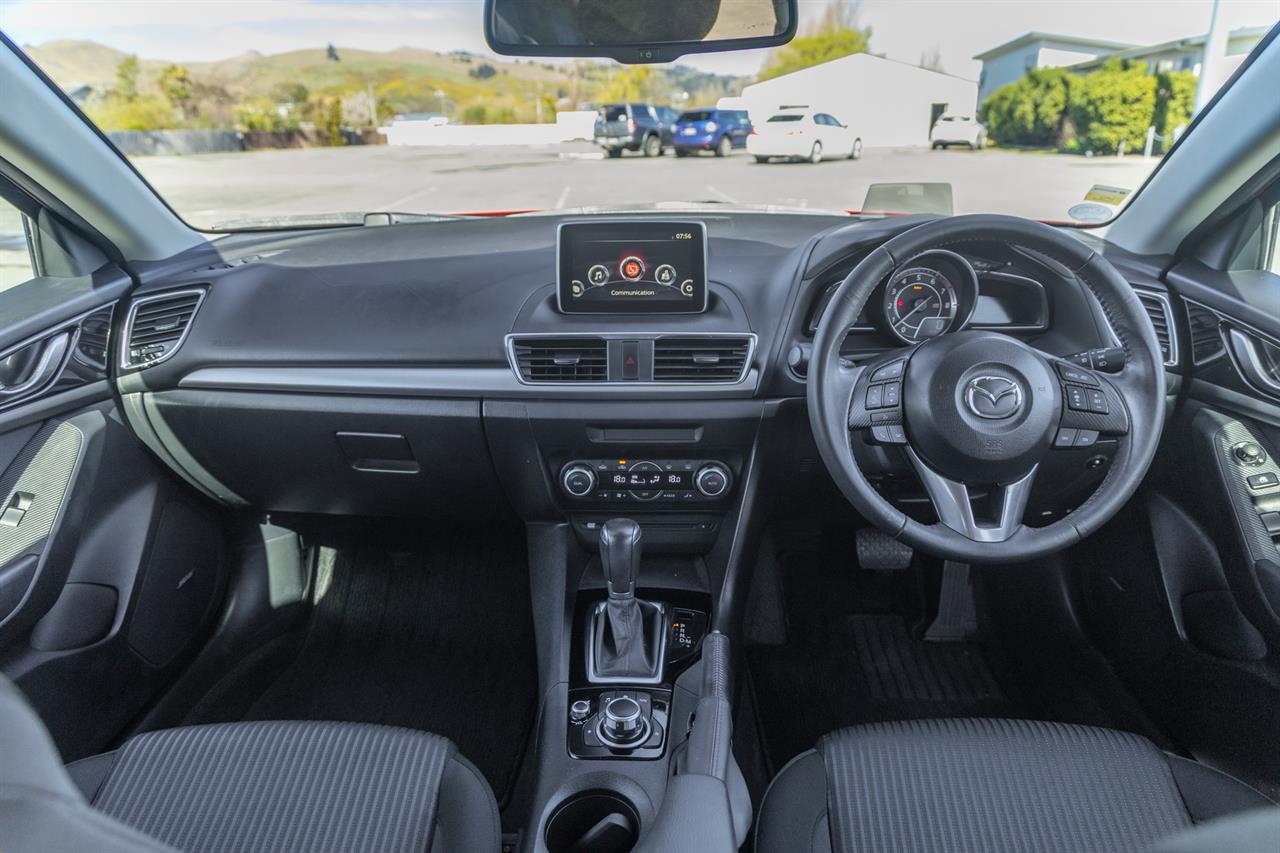 2014 Mazda Axela