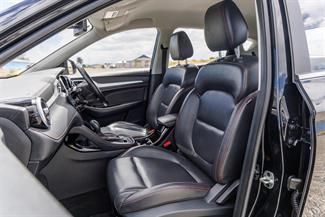 2022 MG Zs - Thumbnail