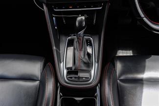 2022 MG Zs - Thumbnail