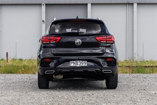 2022 MG Zs - Thumbnail